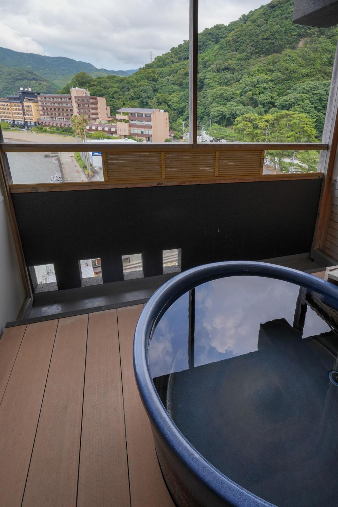 Shin Kaikatei Izumi Hotel Izu  Room photo