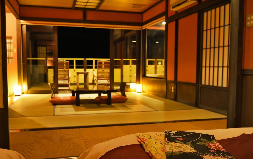 Shin Kaikatei Izumi Hotel Izu  Exterior photo