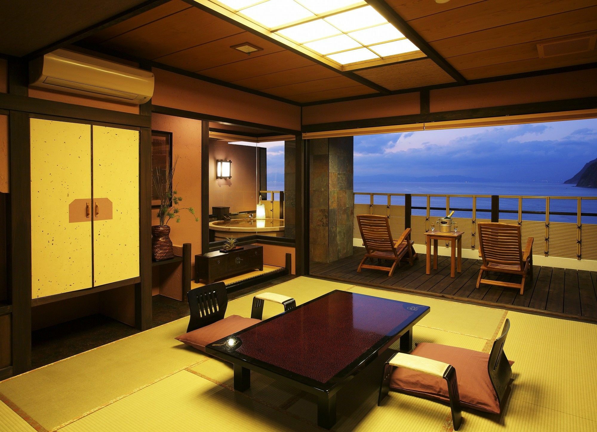 Shin Kaikatei Izumi Hotel Izu  Exterior photo